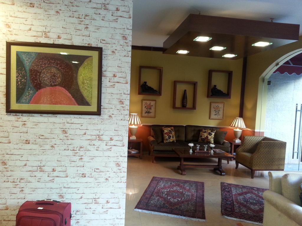 Midtown Hotel & Suites เบรุต ภายนอก รูปภาพ